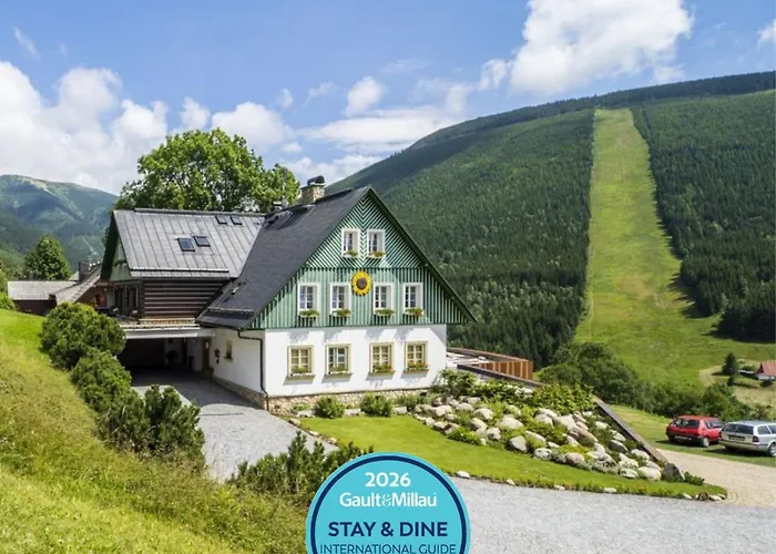 Pension Slunecnice & Panorama Restaurant Farma Špindlerŭv Mlýn